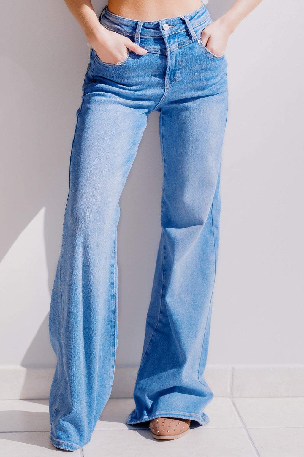 Coastal Drift Risen Jeans